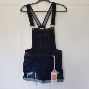 Overall shorts